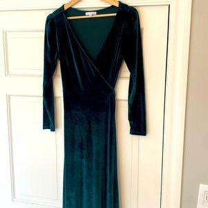 Long sleeve velvet, maxi dress. Wraparound tie waist.